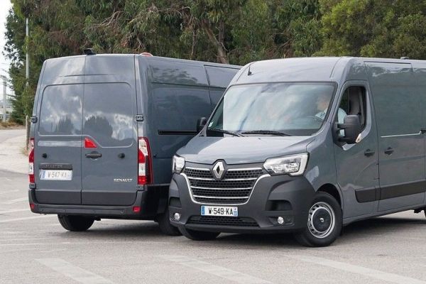 Les avantages de choisir une camionnette 9m3 pour déménager